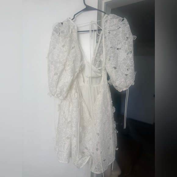 For Love & Lemons Leighton Dress
Size Large
Worn once - Picture 3 of 5